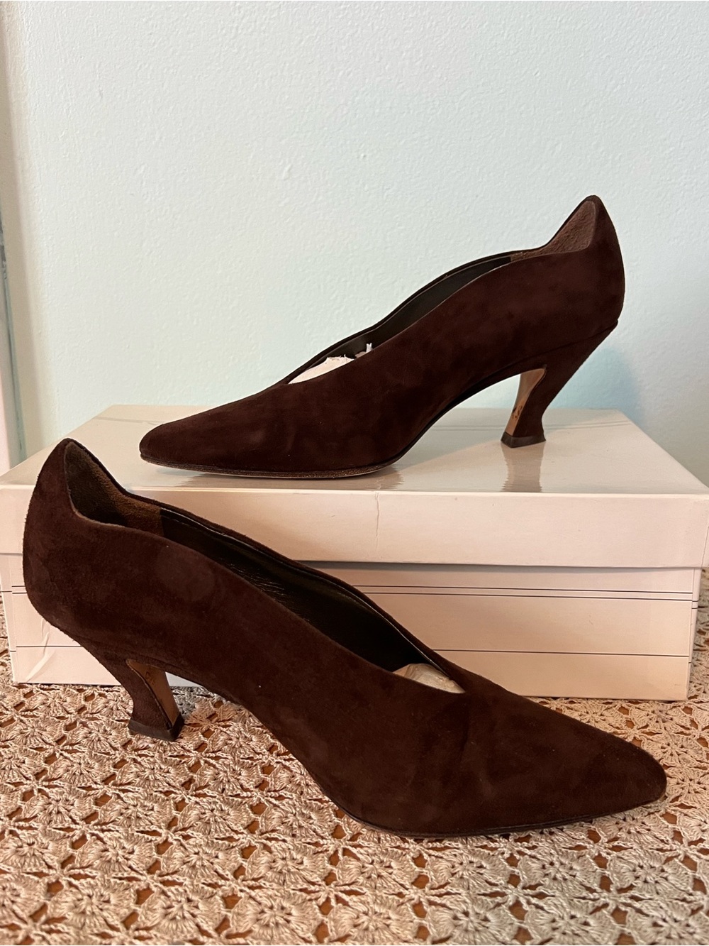 Via Spiga vintage Chocolate Brown Suede Pointed Mid Heels